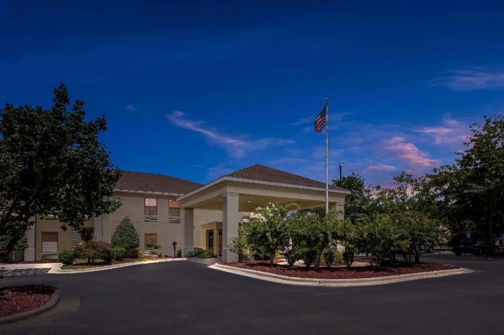 Comfort Inn Clinton Exterior foto